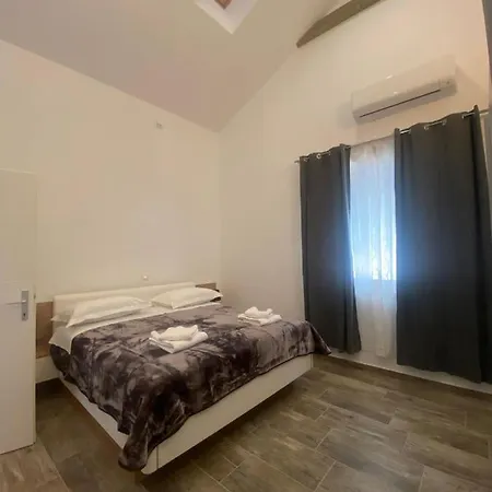 Ruzica Apartamento Zadar