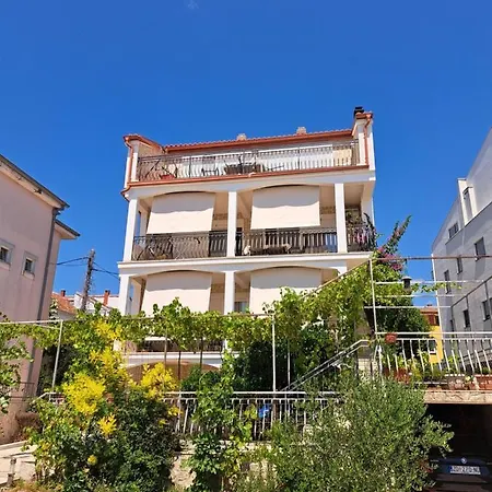 Ruzica Zadar-diklo * Ζαντάρ
