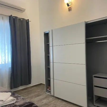 Ruzica Zadar-diklo Διαμέρισμα